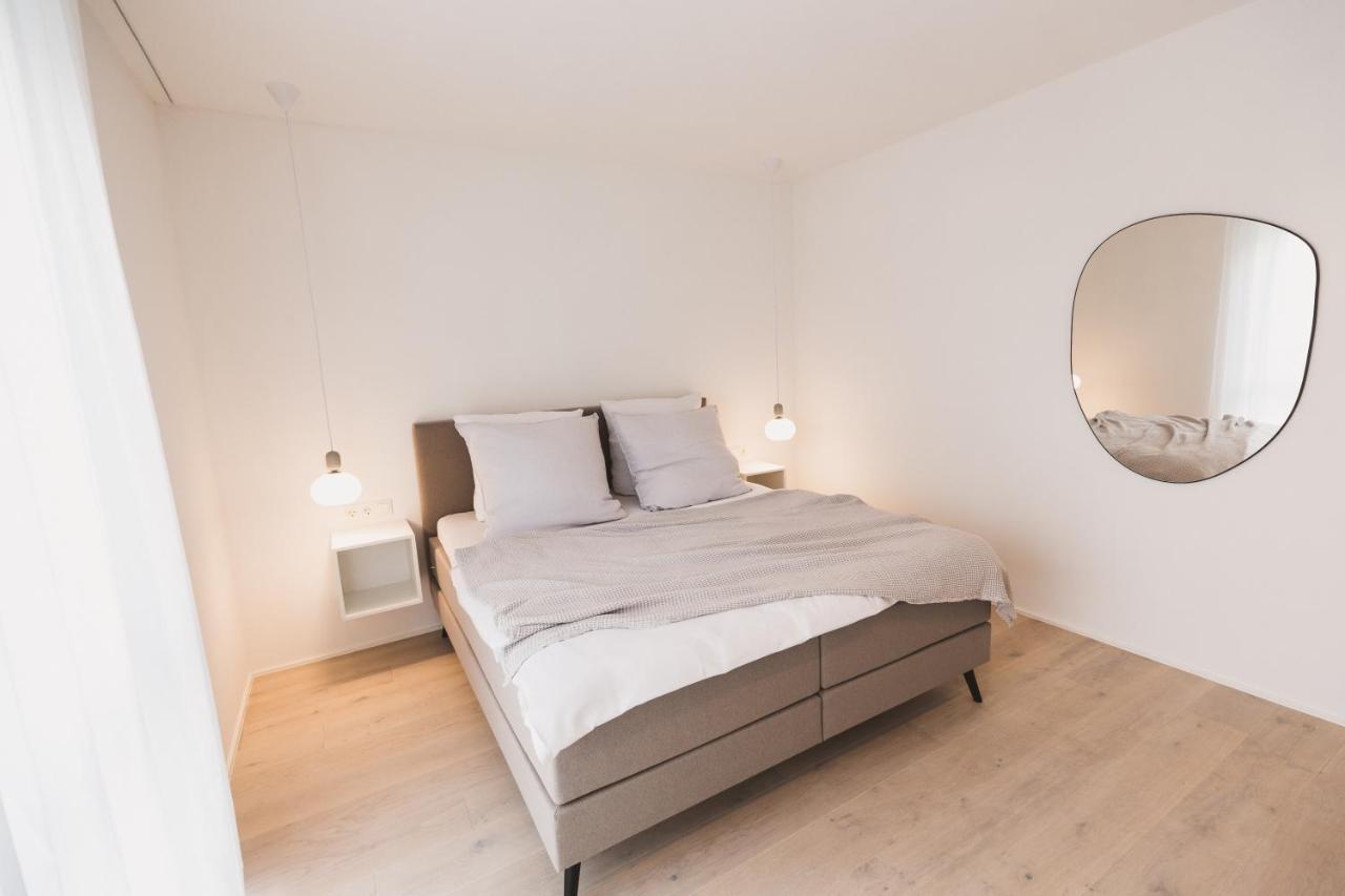 Steillage - Design Moselsuiten Mit Panoramablick Und Spa Brauneberg Esterno foto
