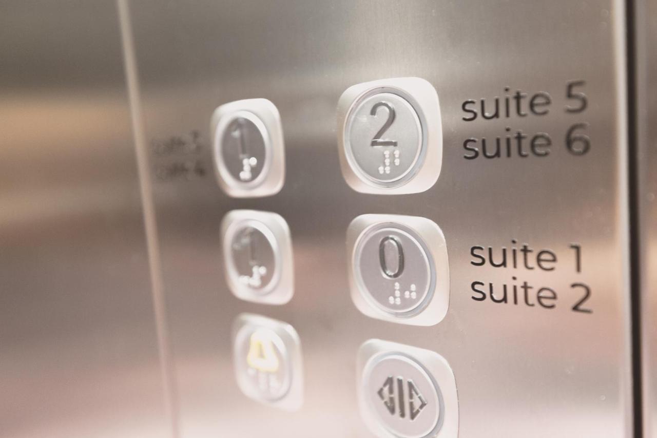 Steillage - Design Moselsuiten Mit Panoramablick Und Spa Brauneberg Esterno foto