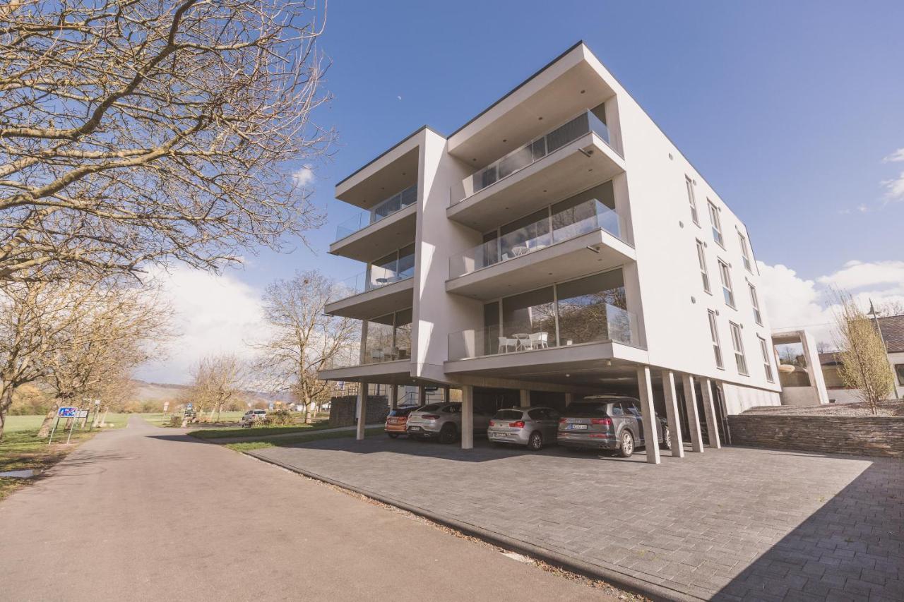 Steillage - Design Moselsuiten Mit Panoramablick Und Spa Brauneberg Esterno foto