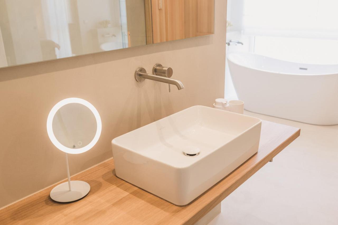 Steillage - Design Moselsuiten Mit Panoramablick Und Spa Brauneberg Esterno foto