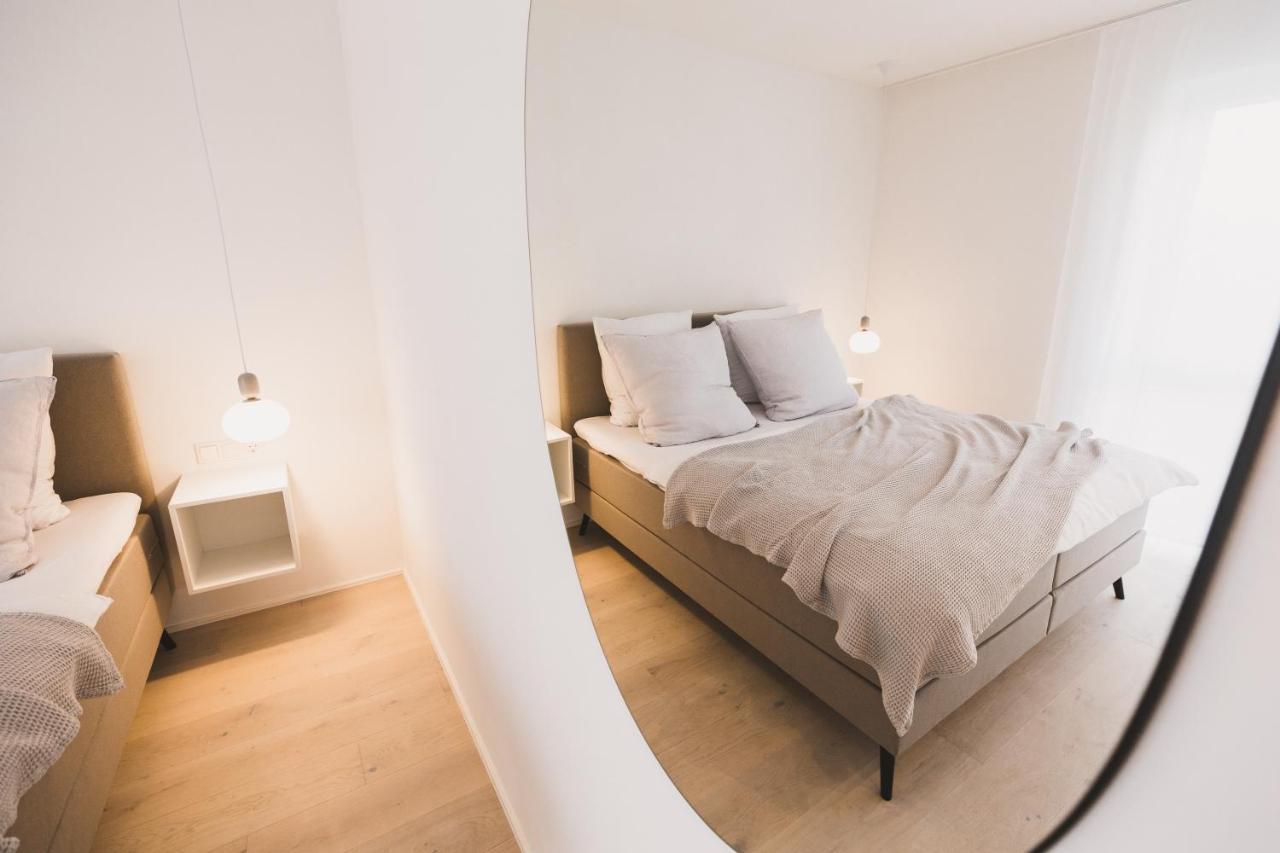 Steillage - Design Moselsuiten Mit Panoramablick Und Spa Brauneberg Esterno foto