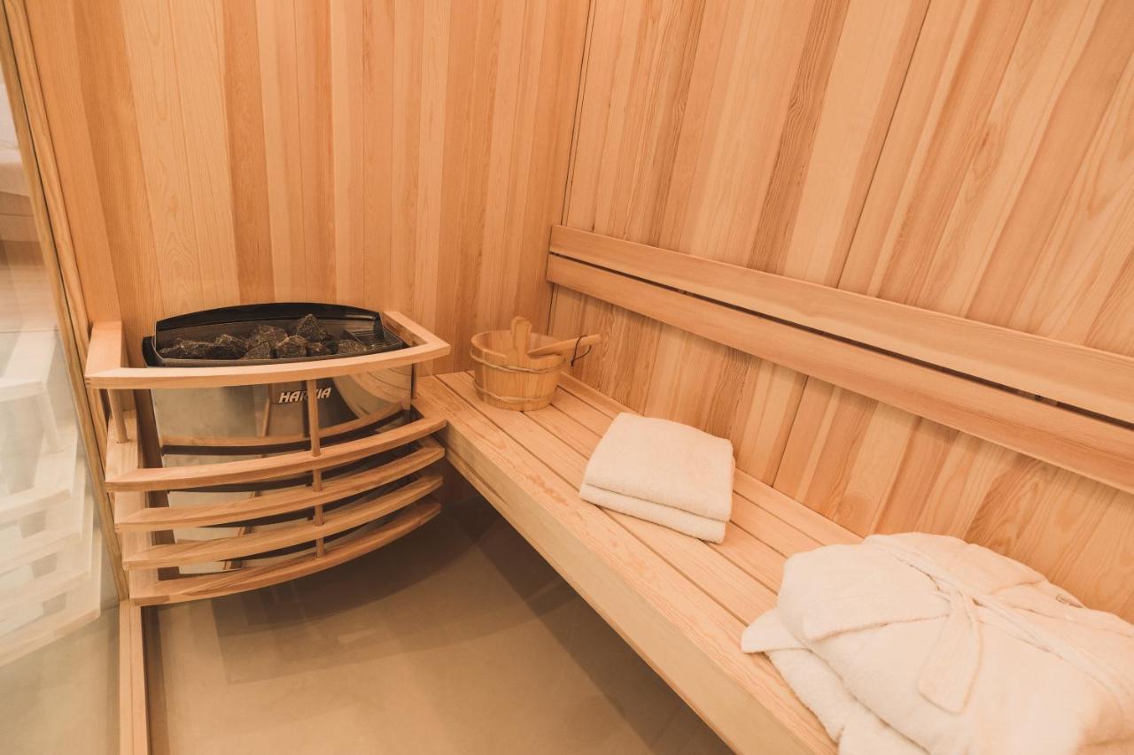 Steillage - Design Moselsuiten Mit Panoramablick Und Spa Brauneberg Esterno foto
