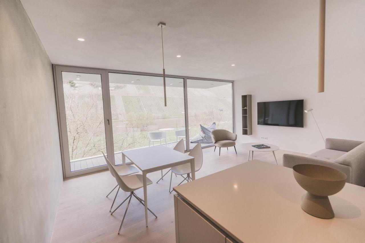 Steillage - Design Moselsuiten Mit Panoramablick Und Spa Brauneberg Esterno foto